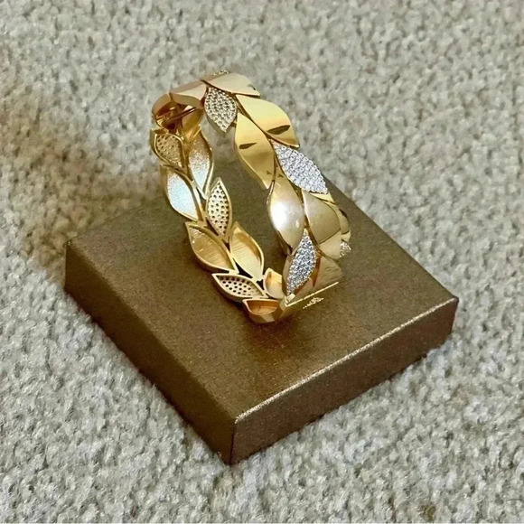 Gold/Sterling Silver open up Bangle with matching ring - Picture 3 of 7